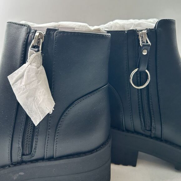 Qupid Women Side Zip Lug Black Platform Chunky Ankle Boot Size 6 - Picture 9 of 11